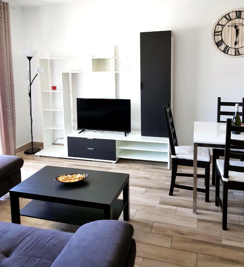 Luxury 2 Bedroom Apt 50 M From Beach Mogán Екстериор снимка